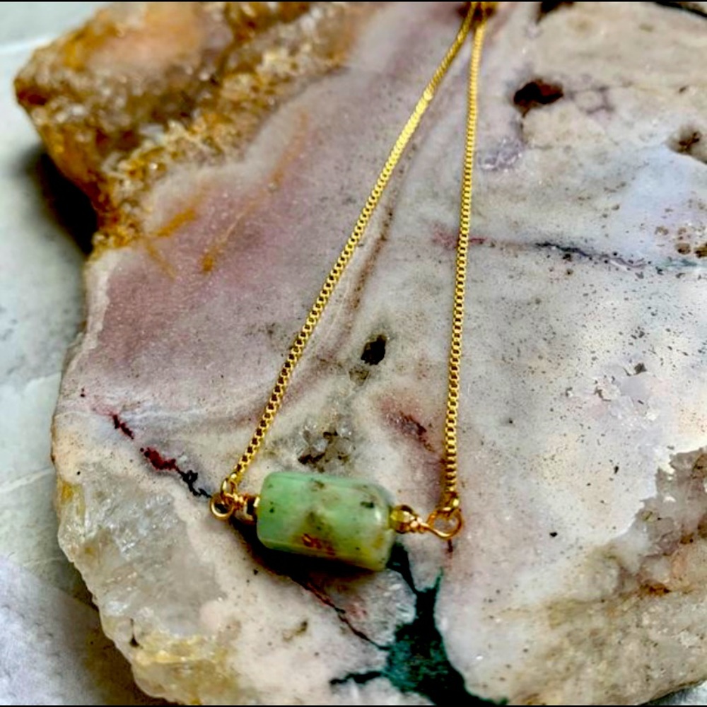 14k AUSTRALIAN JADE GOLD BRACELET